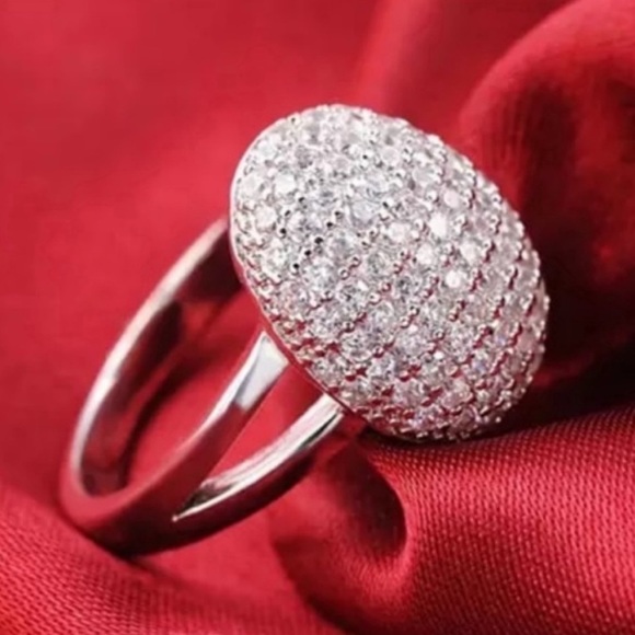 NEW BELLA ENGAGEMENT 925 STERLING SILVER DIAMOND RING, CUTE RING, SHINY RING. - Picture 6 of 7